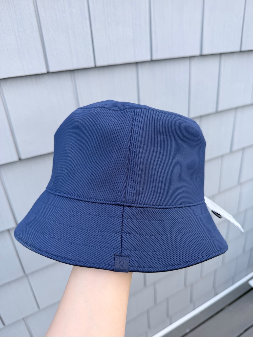 NWT Lululemon Ribbed Bucket Hat SZ M/L Reversible Lightweight